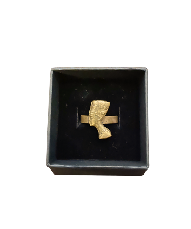 Nefertiti brass ring